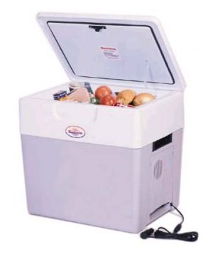 P-85 Koolatron Crusader 52 Quart 12 Volt Cooler/Warmer P85
